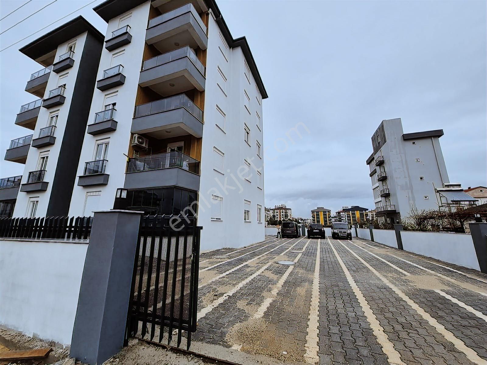 Döşemealtın'da Üniversiteye Yakın Oturuma Hazır 2+1 Kiralık - Görsel 27