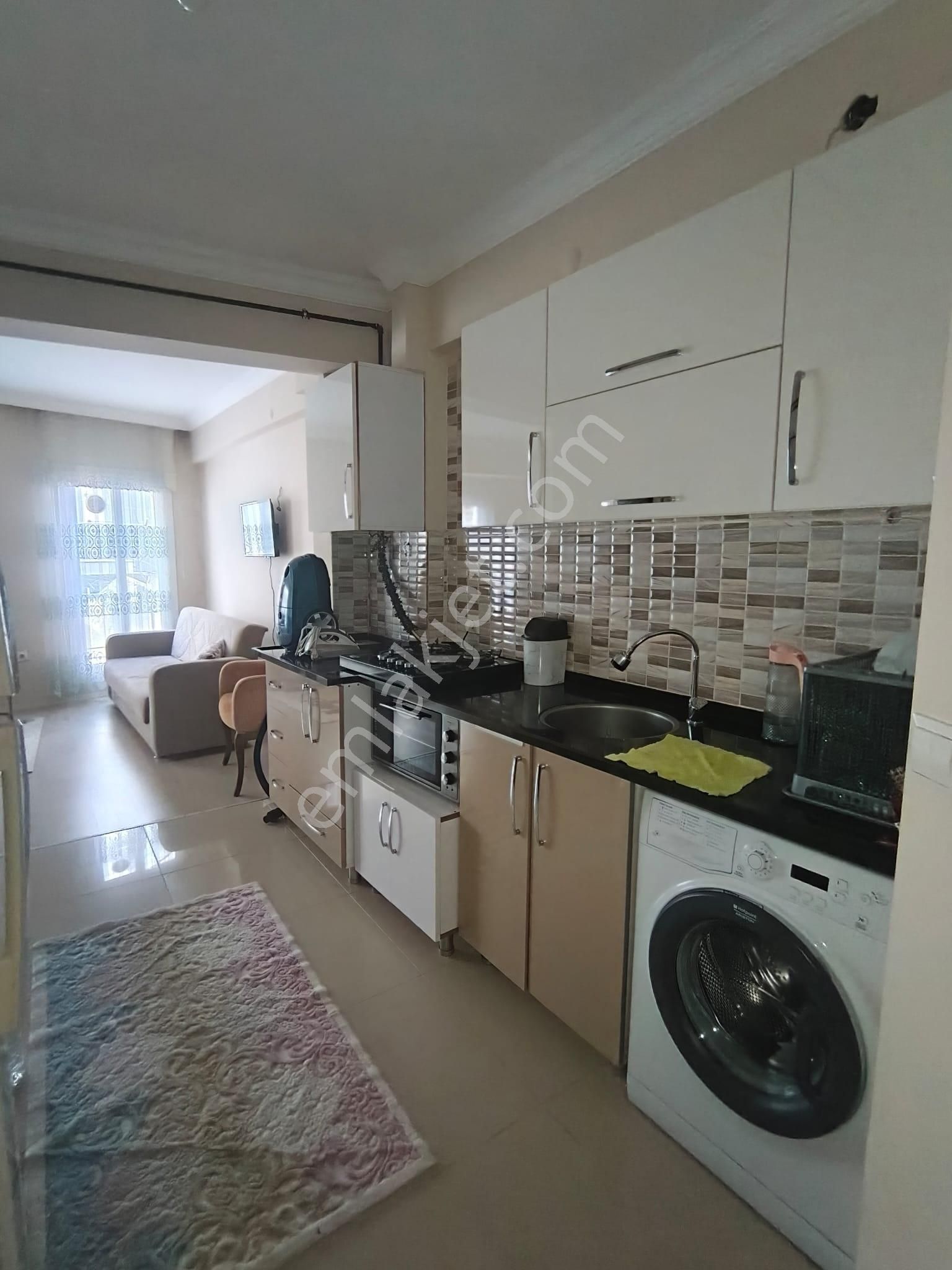 Gülyaka Sağlık Ocağı Yakını 1+1 Doğalgazlı Ful Eşyalı Arakat - Görsel 12