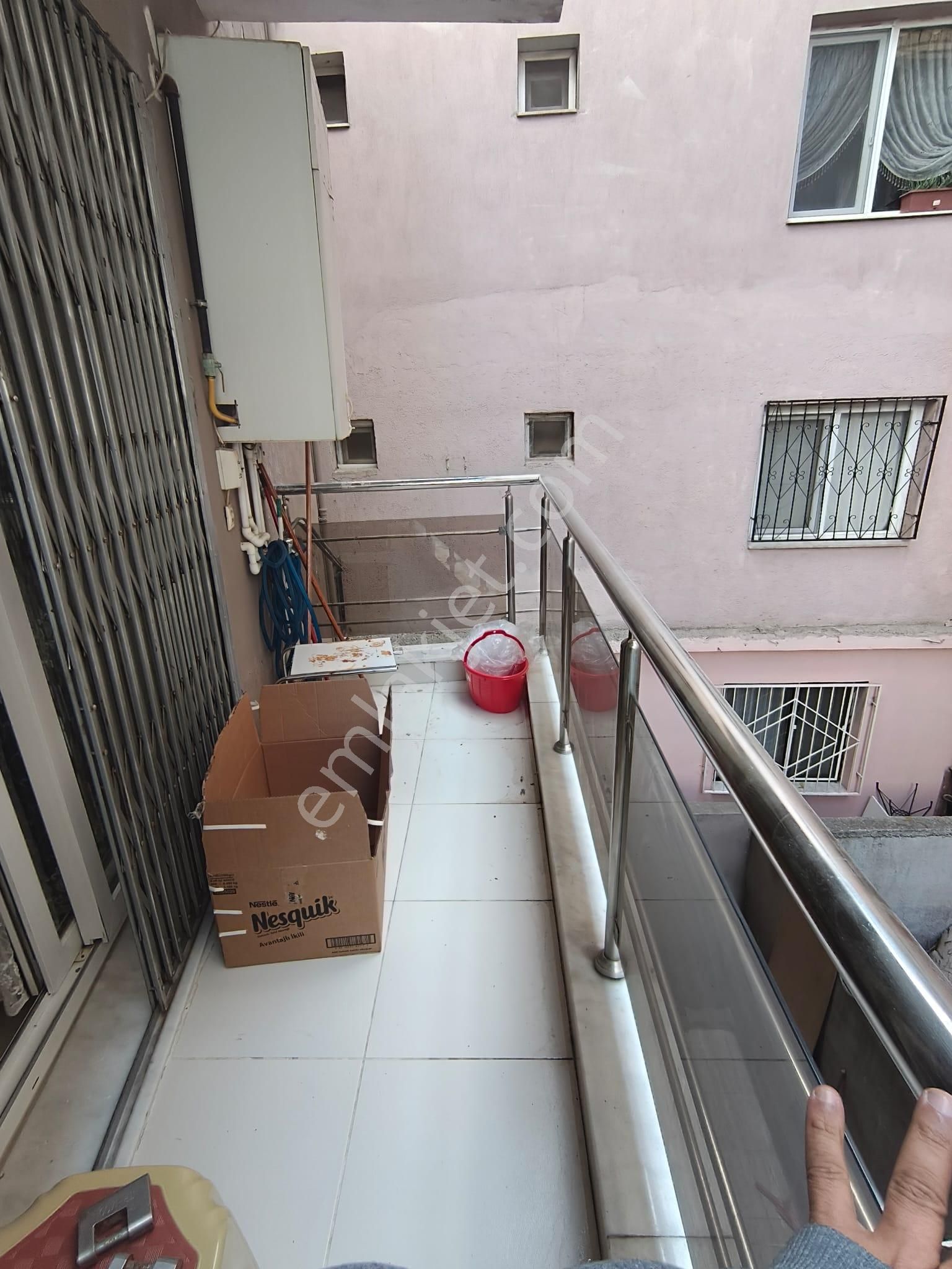 Gülyaka Sağlık Ocağı Yakını 1+1 Doğalgazlı Ful Eşyalı Arakat - Görsel 28