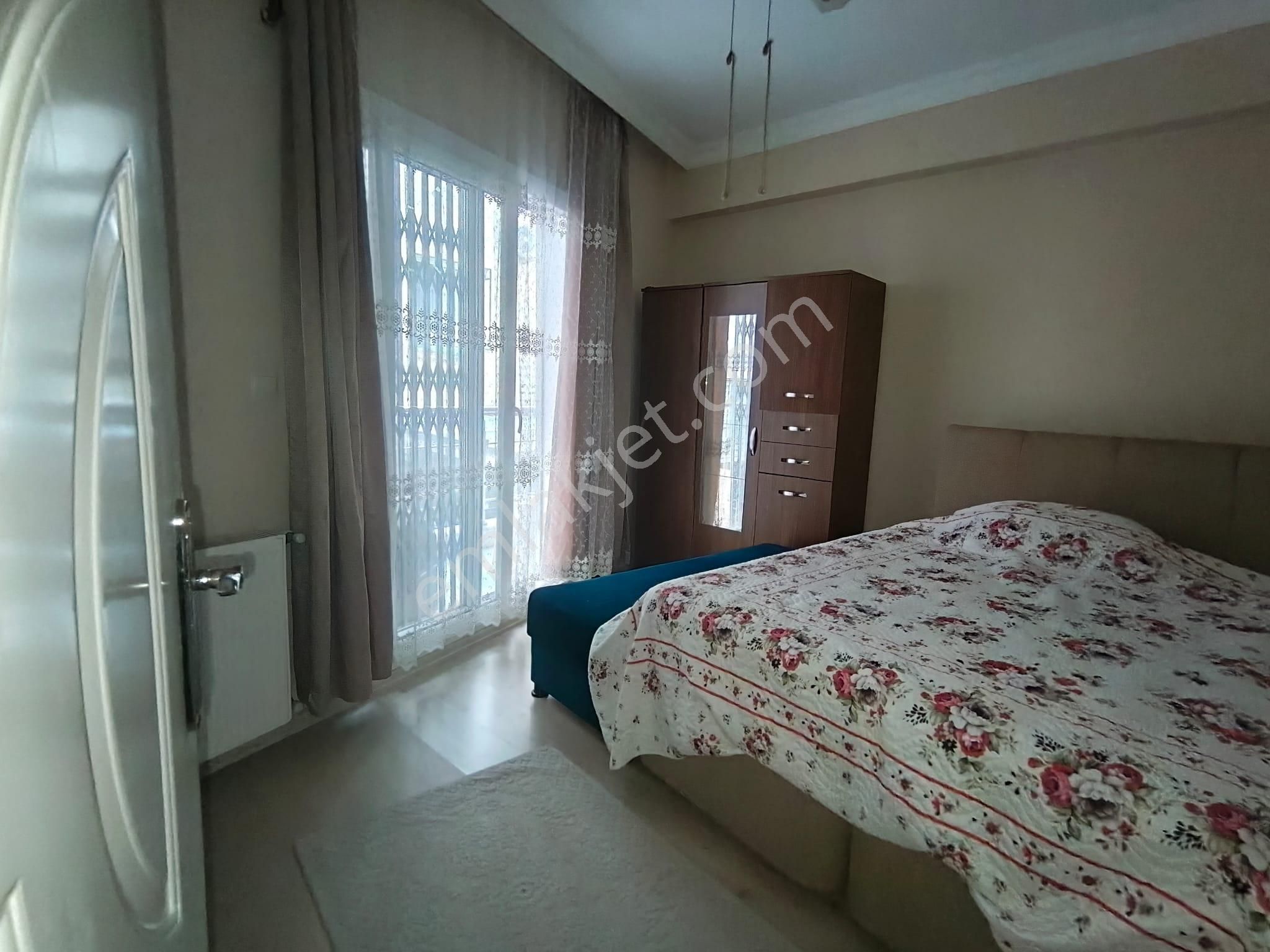Gülyaka Sağlık Ocağı Yakını 1+1 Doğalgazlı Ful Eşyalı Arakat - Görsel 18