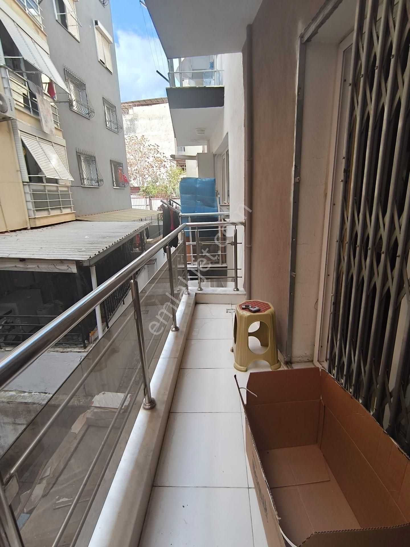 Gülyaka Sağlık Ocağı Yakını 1+1 Doğalgazlı Ful Eşyalı Arakat - Görsel 30