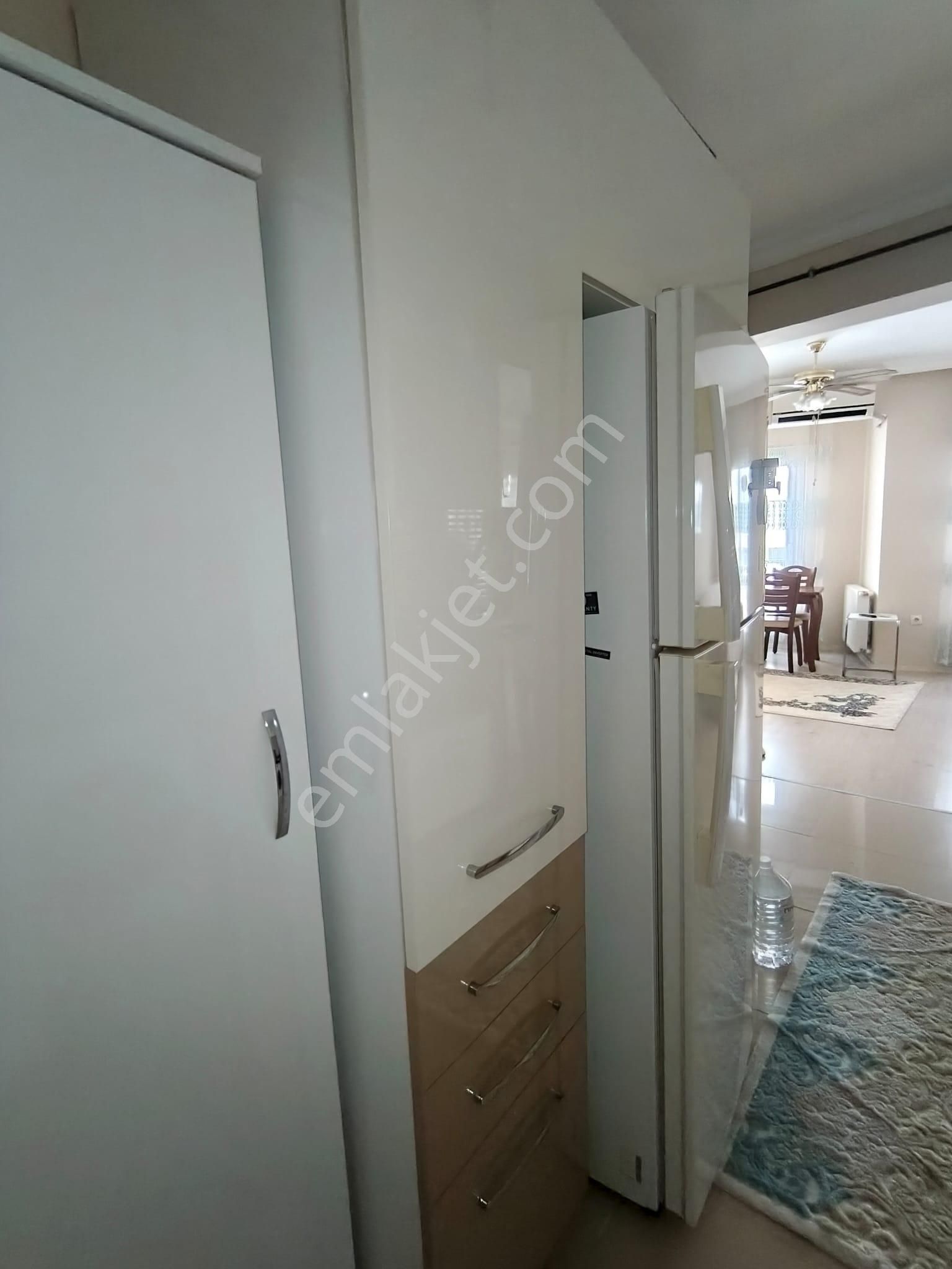 Gülyaka Sağlık Ocağı Yakını 1+1 Doğalgazlı Ful Eşyalı Arakat - Görsel 24
