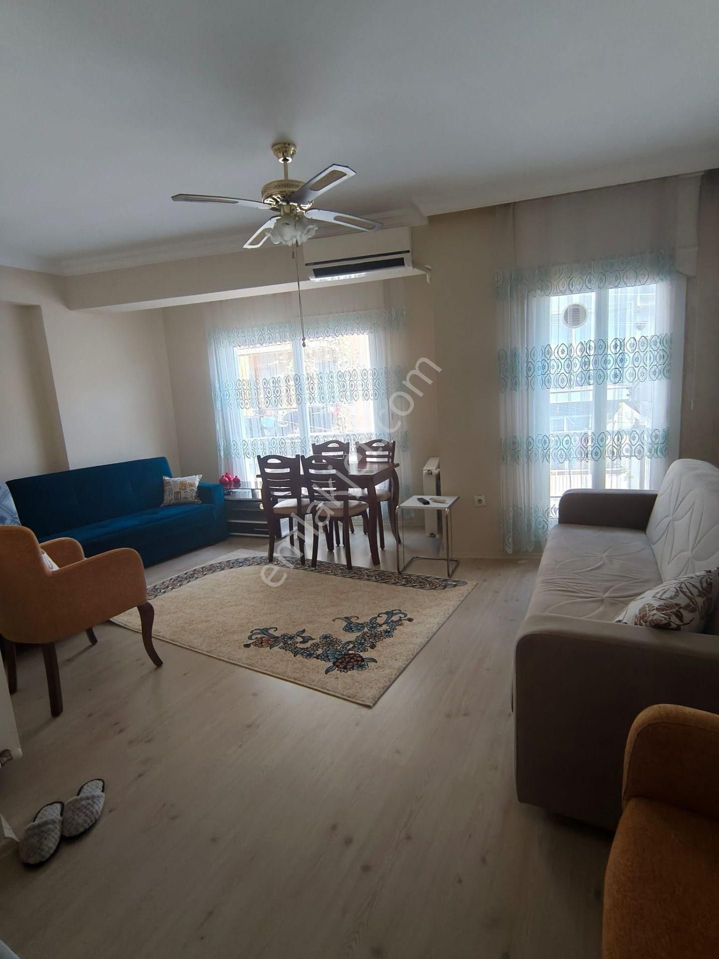 Gülyaka Sağlık Ocağı Yakını 1+1 Doğalgazlı Ful Eşyalı Arakat - Görsel 3