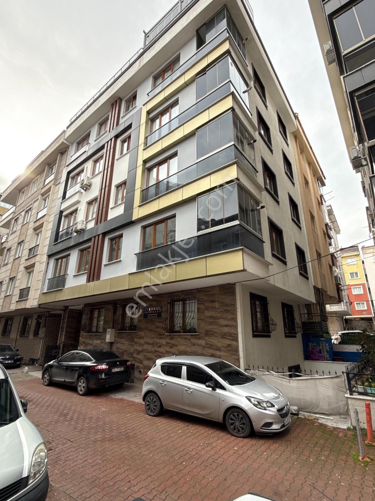 Efka Gayrimenkulden Yenibosnada Kiralık 130 M2 3+1 Daire - Görsel 35