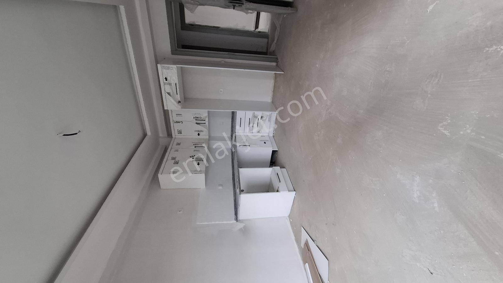 Adana Sarıçam Boynuyoğon Mahallesinde Satılık 2+1 Daire