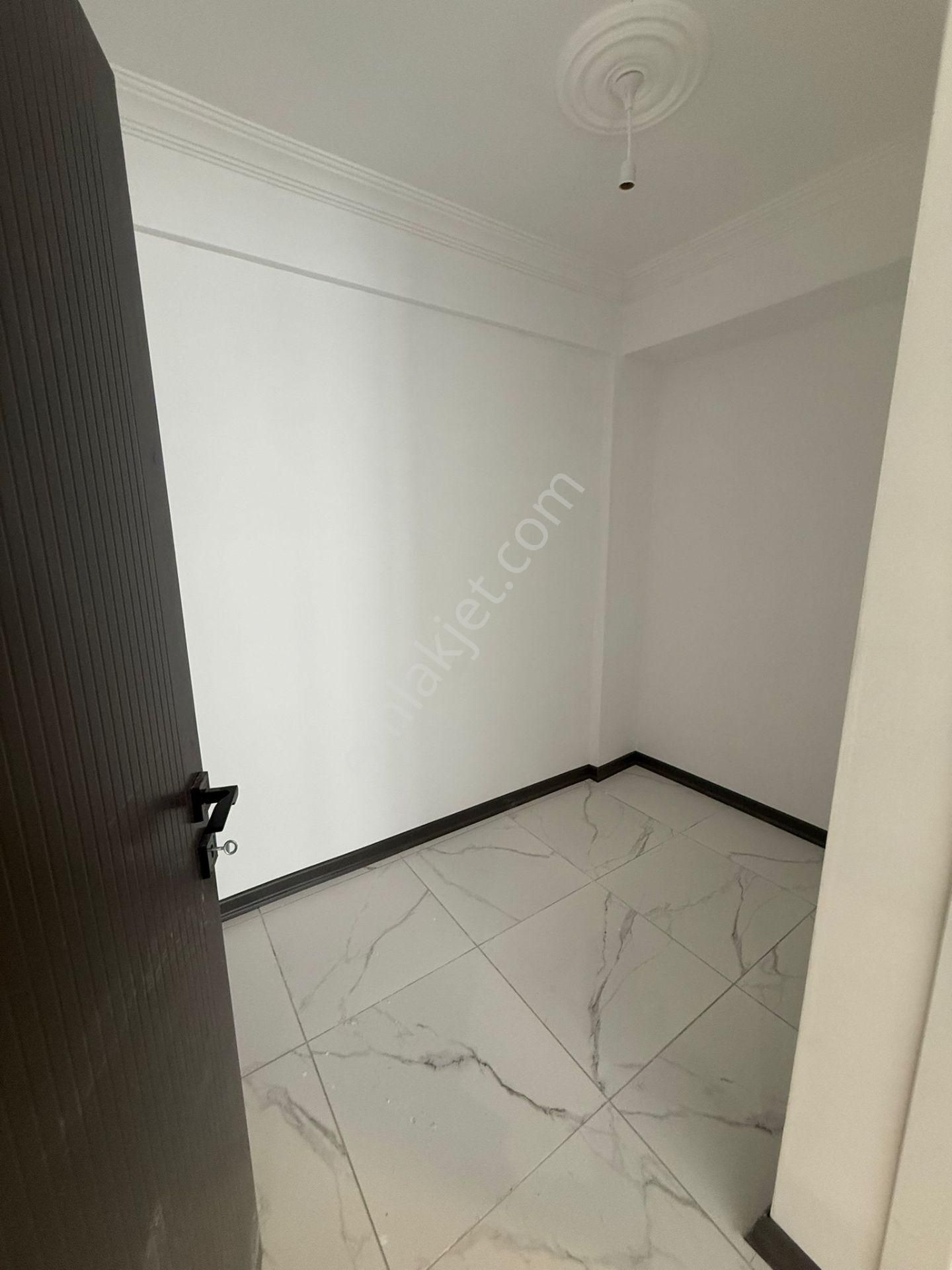 Elmas Gayrimenkulden 71 Evlerde Satılık 3+1 - Görsel 7