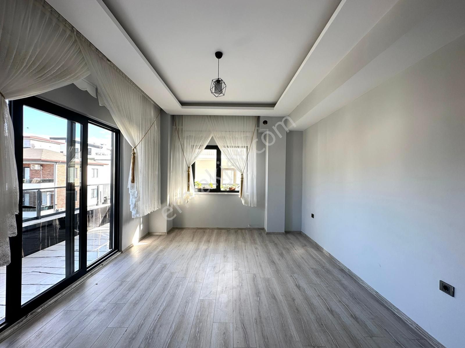 🏡 Referans'tan Akçay'da Kazdağı Manzaralı Modern Tasarımlı 3+1 Dubleks - Görsel 8