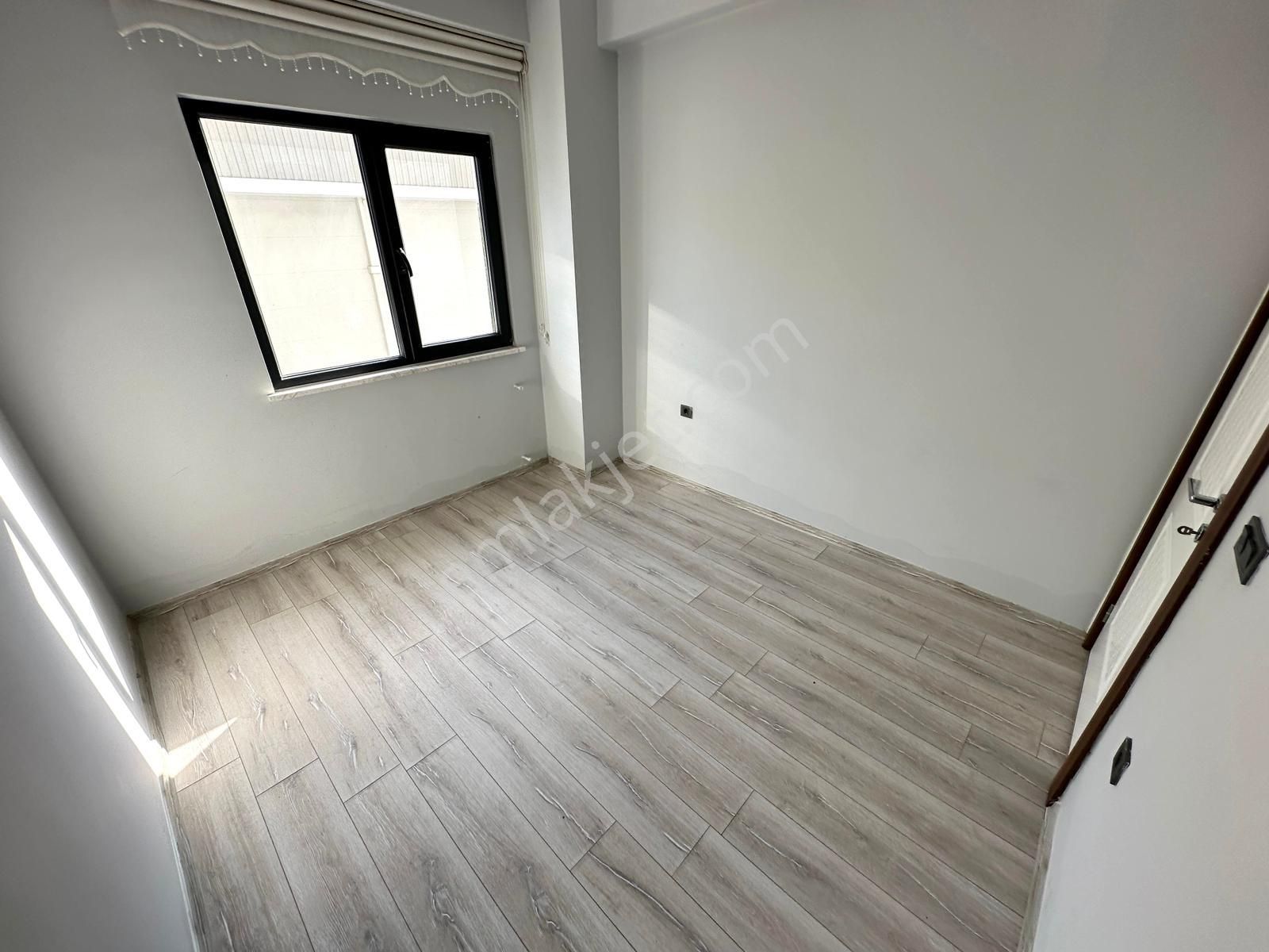 🏡 Referans'tan Akçay'da Kazdağı Manzaralı Modern Tasarımlı 3+1 Dubleks - Görsel 13