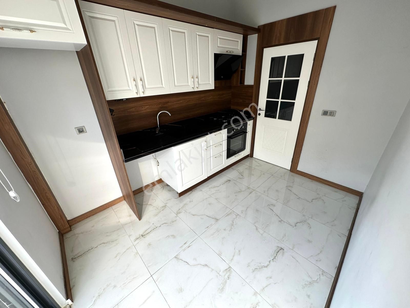 🏡 Referans'tan Akçay'da Kazdağı Manzaralı Modern Tasarımlı 3+1 Dubleks