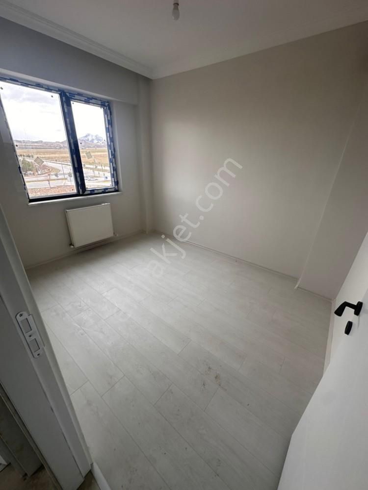 Hastane Yakını 3+1 Sıfır Ara Kat Satılık Daire - Görsel 9