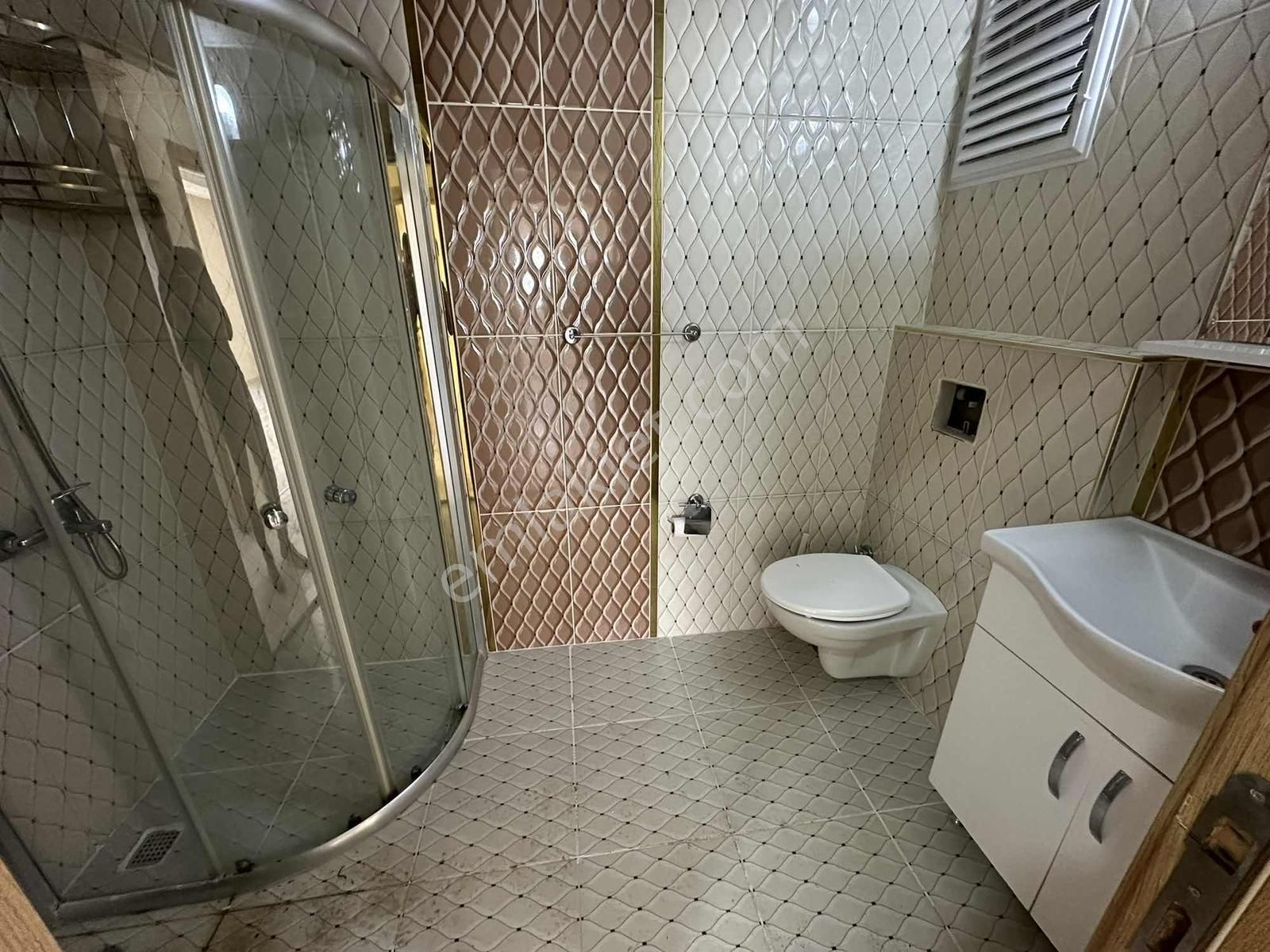 Kiralık Arakat Geniş 3+1 Daire 15 Nisan Tarihinde Müsait Olacak - Görsel 7