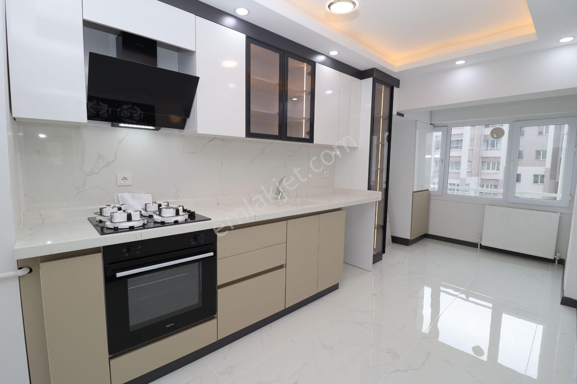 Akif'ten Oğuzlar'da 3+1 Siteiçi Asansörlü Ara Kat Yapılı Satılık Daire - Görsel 6