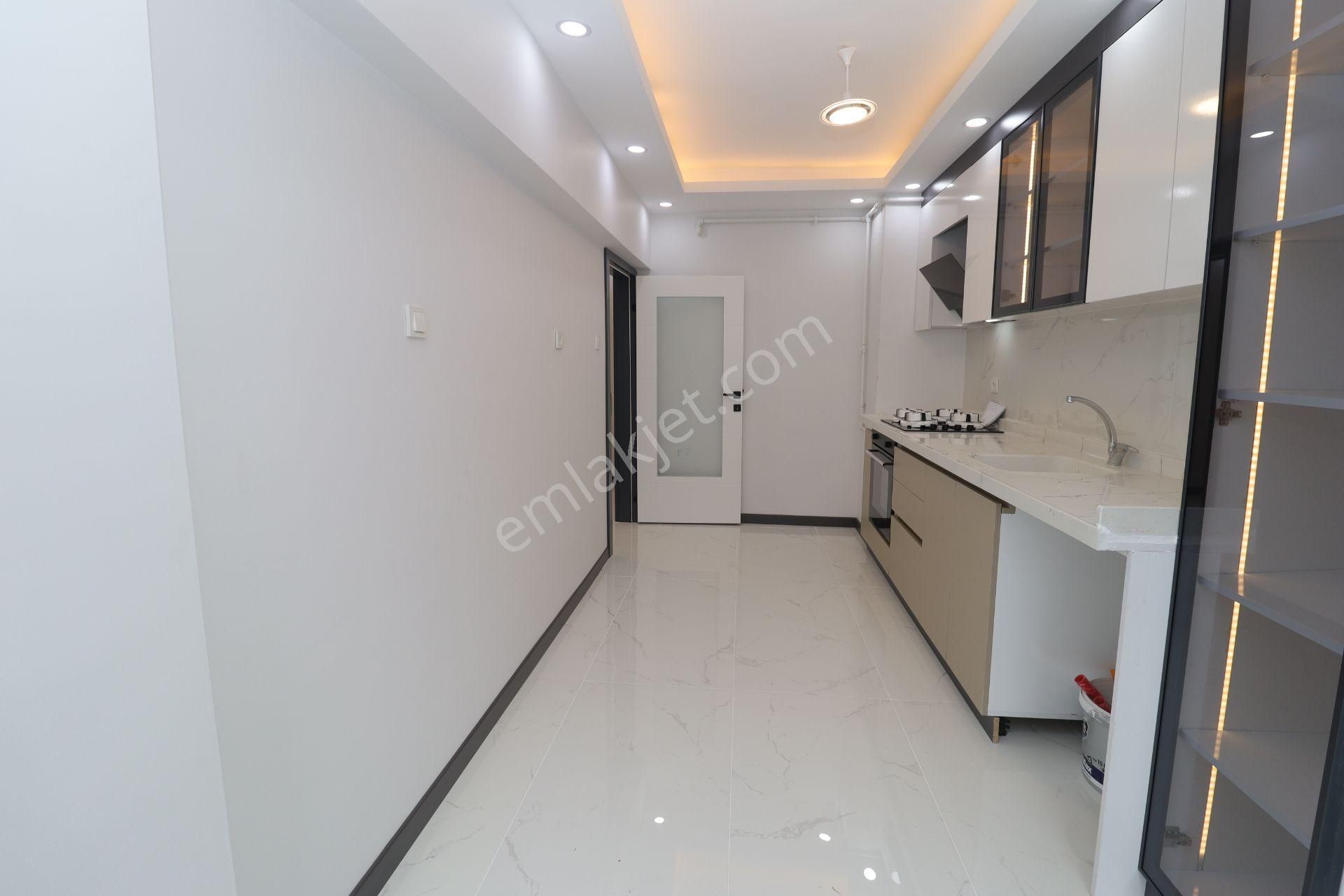 Akif'ten Oğuzlar'da 3+1 Siteiçi Asansörlü Ara Kat Yapılı Satılık Daire - Görsel 9