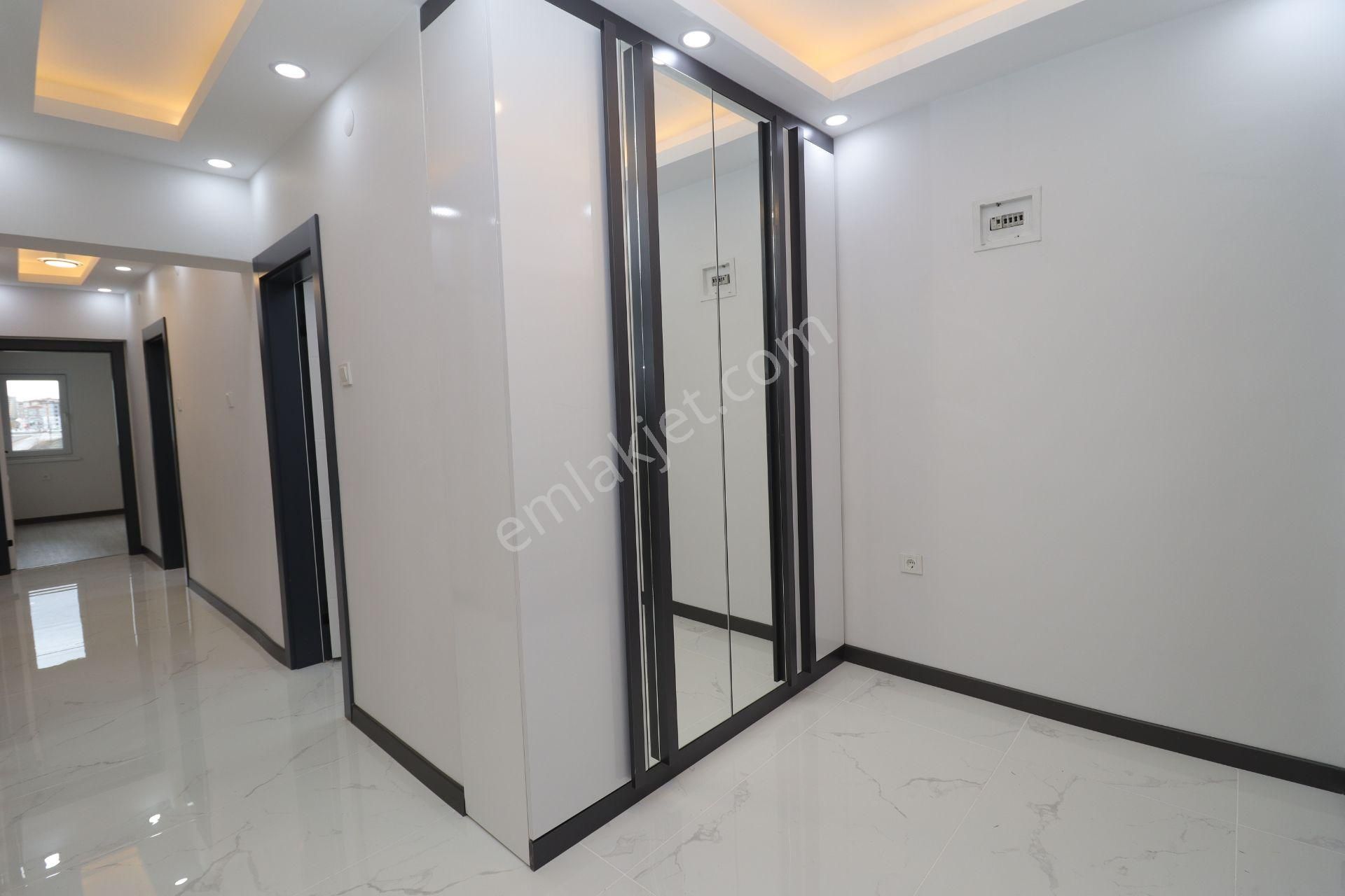 Akif'ten Oğuzlar'da 3+1 Siteiçi Asansörlü Ara Kat Yapılı Satılık Daire - Görsel 11