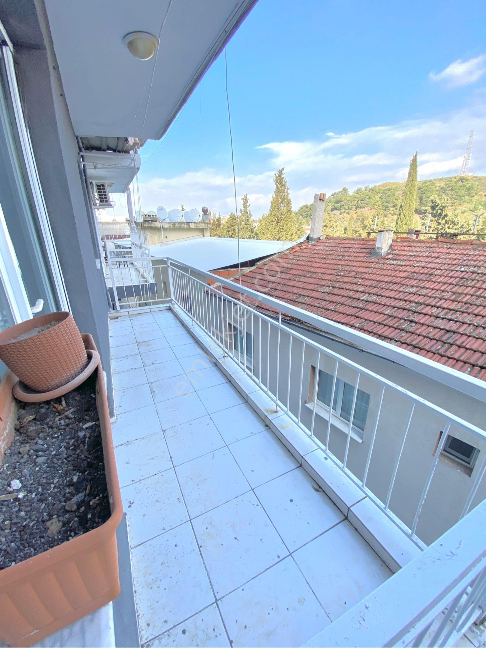 Balçova Ata Cad Üzeri Arakat 3+1 Çift Cephe - Görsel 13