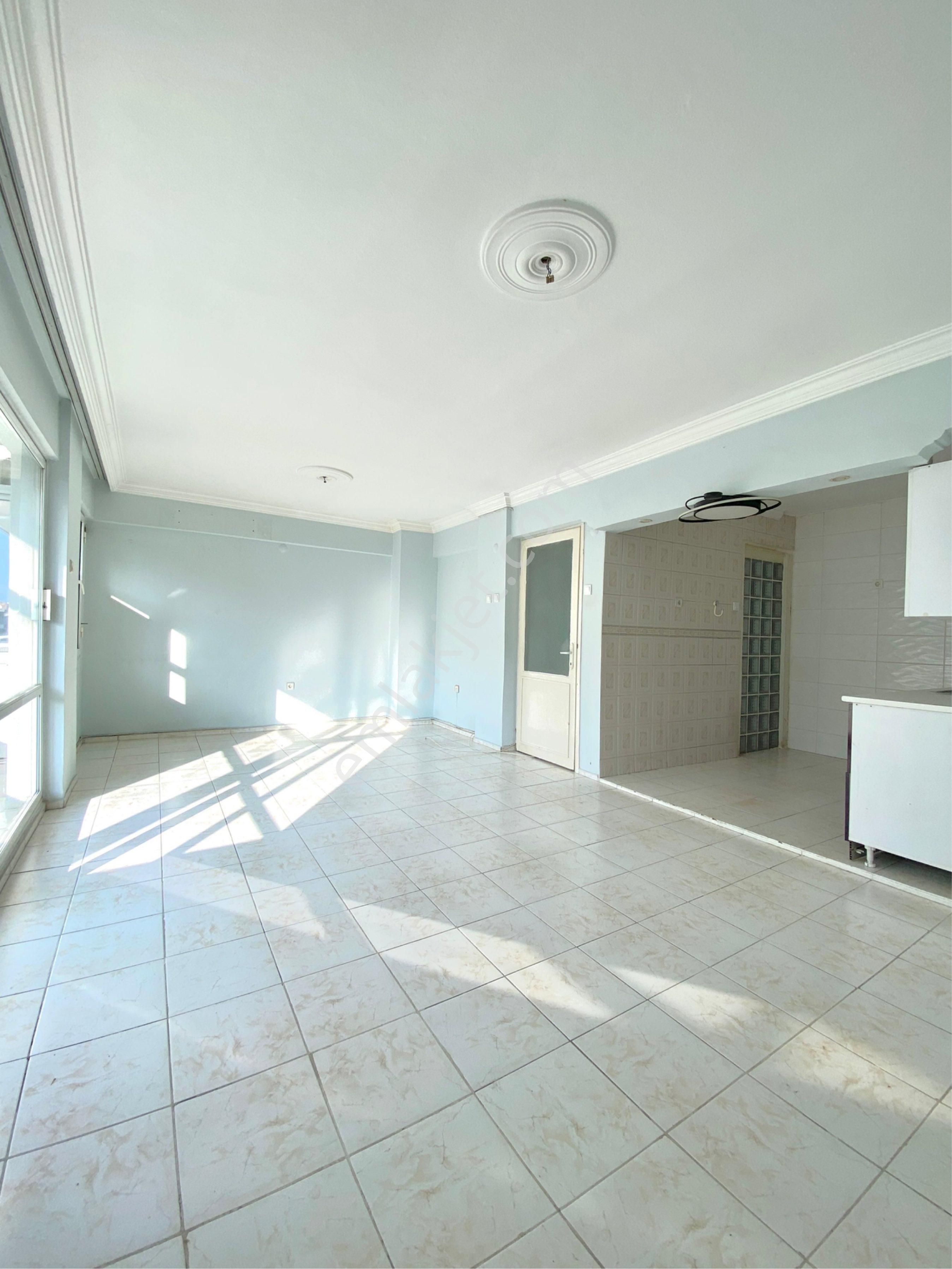 Balçova Ata Cad Üzeri Arakat 3+1 Çift Cephe - Görsel 3