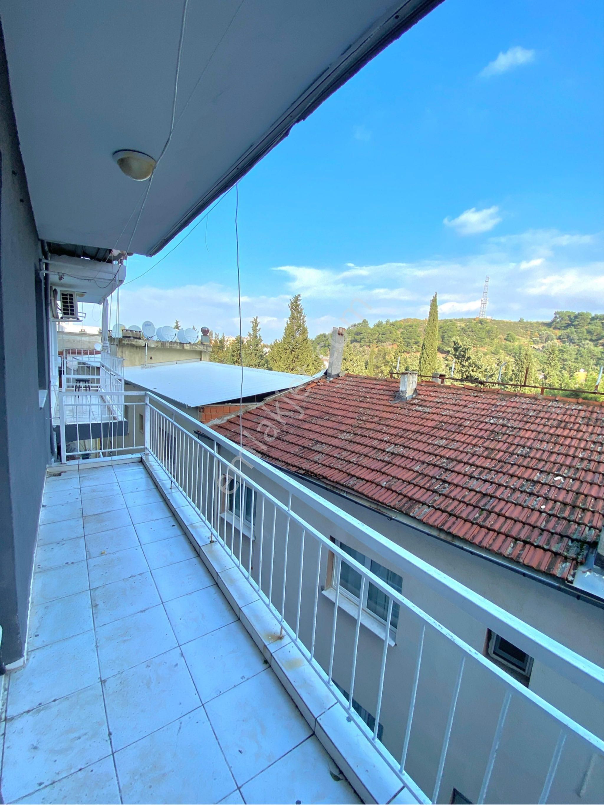 Balçova Ata Cad Üzeri Arakat 3+1 Çift Cephe - Görsel 12