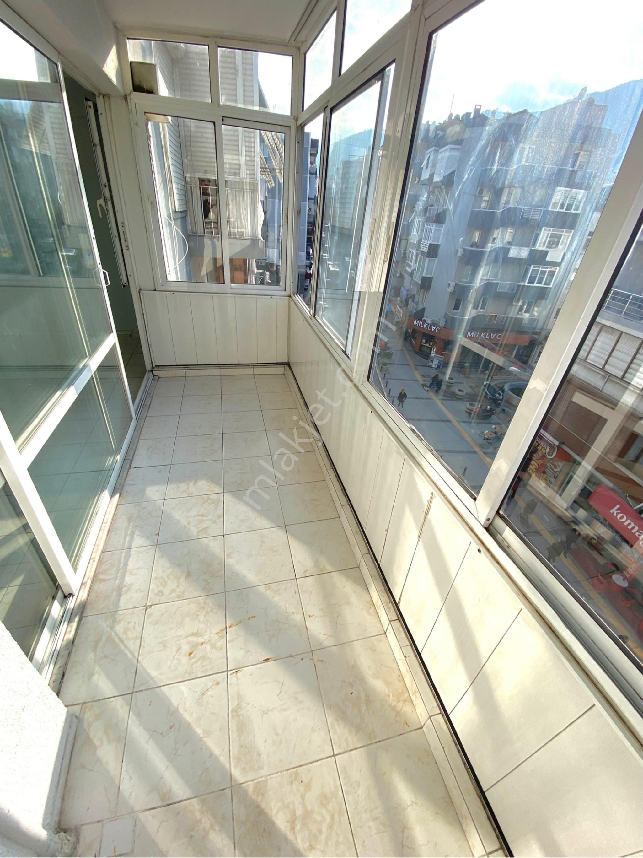 Balçova Ata Cad Üzeri Arakat 3+1 Çift Cephe - Görsel 20