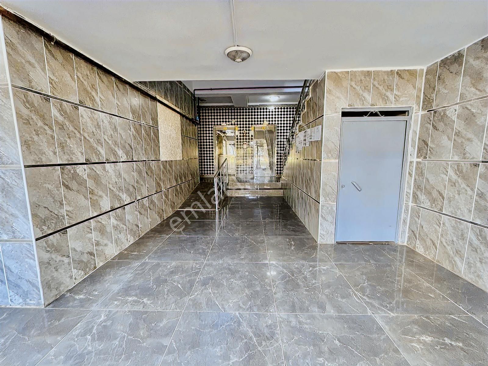 Fiyat Düştü Lunapark Arkası 4+1 200m2 2.kat Satılık Acilll!! - Görsel 24