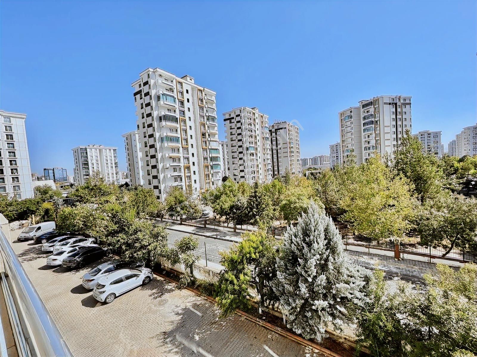 Fiyat Düştü Lunapark Arkası 4+1 200m2 2.kat Satılık Acilll!! - Görsel 19