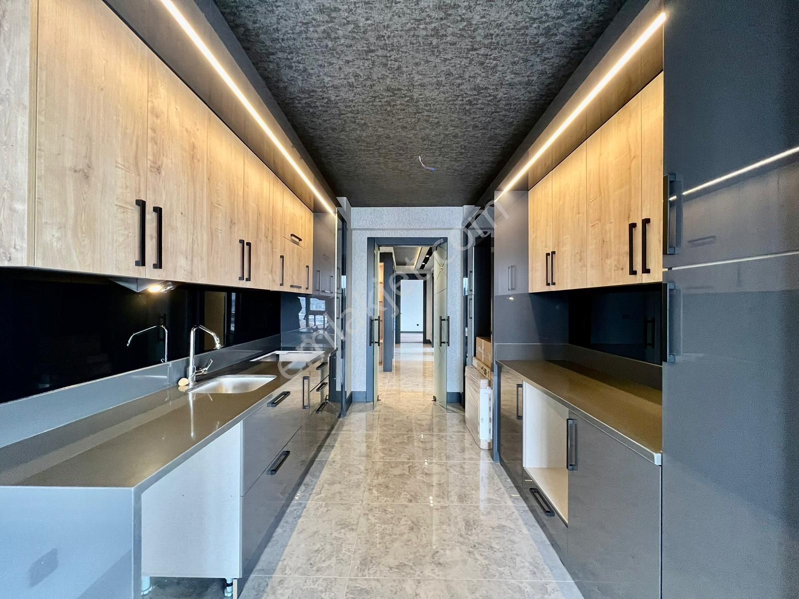 Kalecik Emlak'tan Ultra Lüx Full Yapılı 185m² 7.kat Eşsiz 4+1