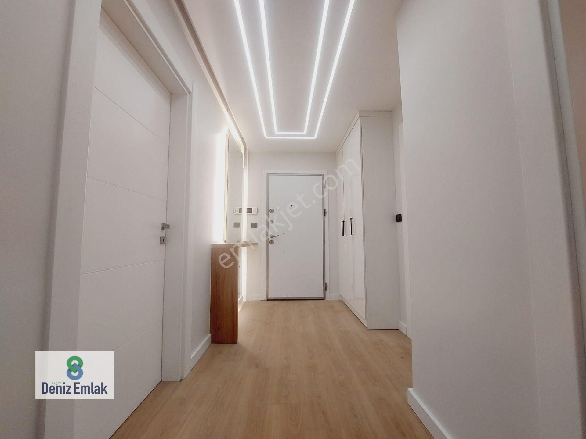 Denizden Akçayda Ön Cephe Müstakil Tadında Satılık 2+1 Daire. - Görsel 33