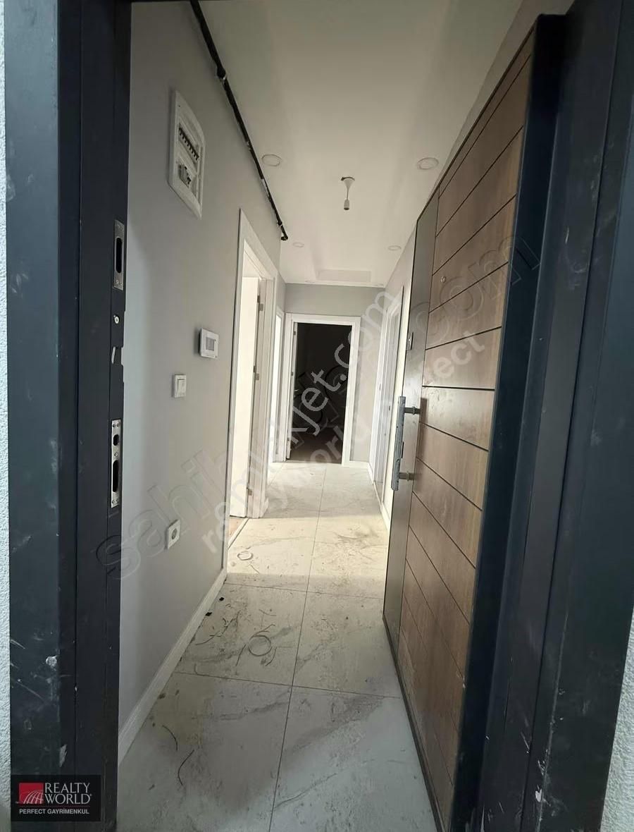 Deniz Köşklerde Yeni Binada 2+1 Daire - Görsel 2