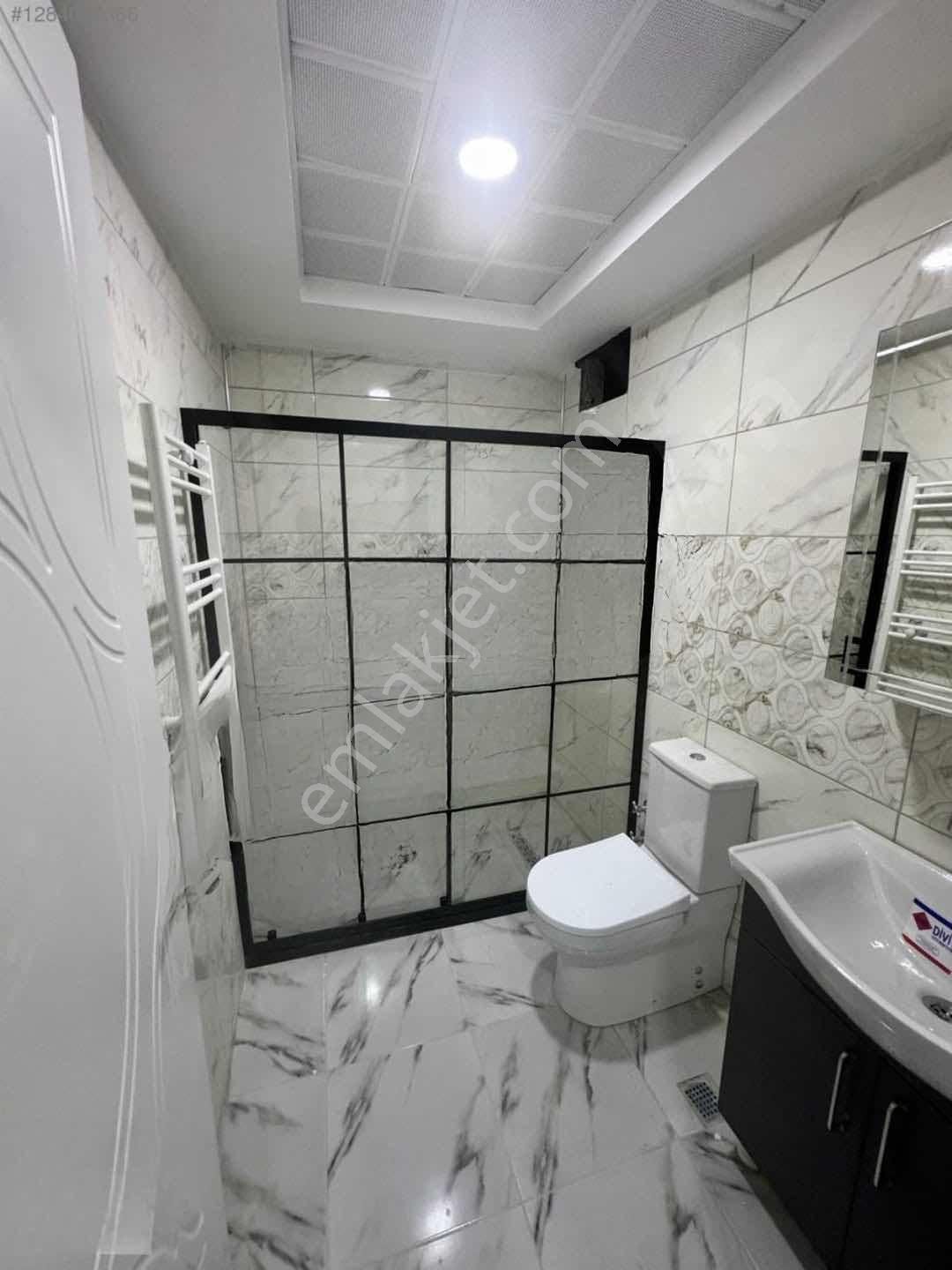 Peynir Pazarı Civarı Çiçek Sitesinde 2+1 85m2 1 Yaşında Daire!!! - Görsel 5