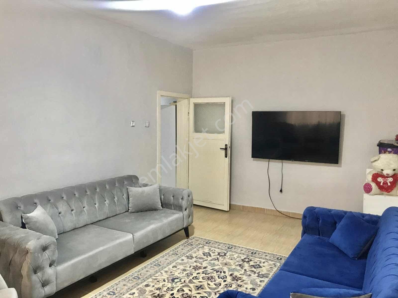 Bağlar 5 Nisan Mahalle'sinde 2+1 100m2 Satılık Daire!!! - Görsel 6