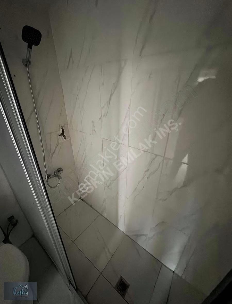 Etiler Mahallesinde Kiralık 3+1 Eşyasız Daire - Görsel 3