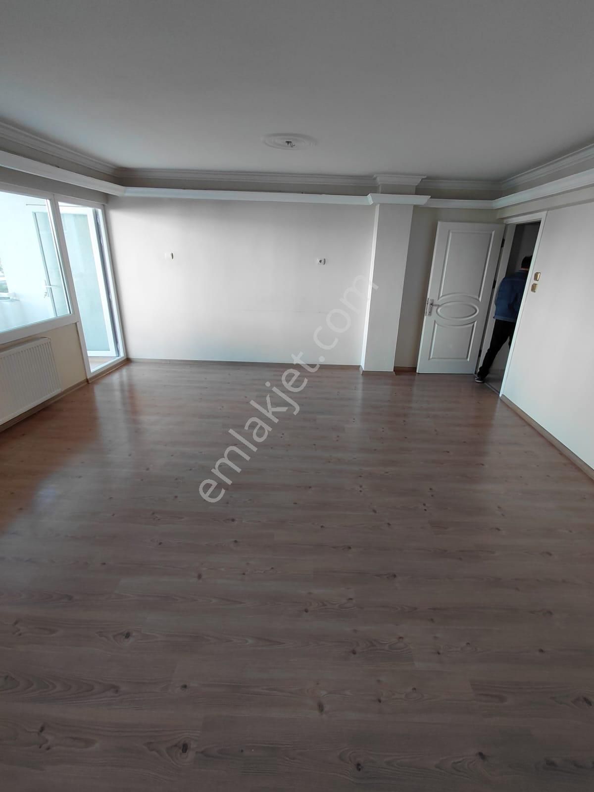 Zaimağa Caddesi Park Manzarali 3+1 170 M2 Doğalgazlı - Görsel 19