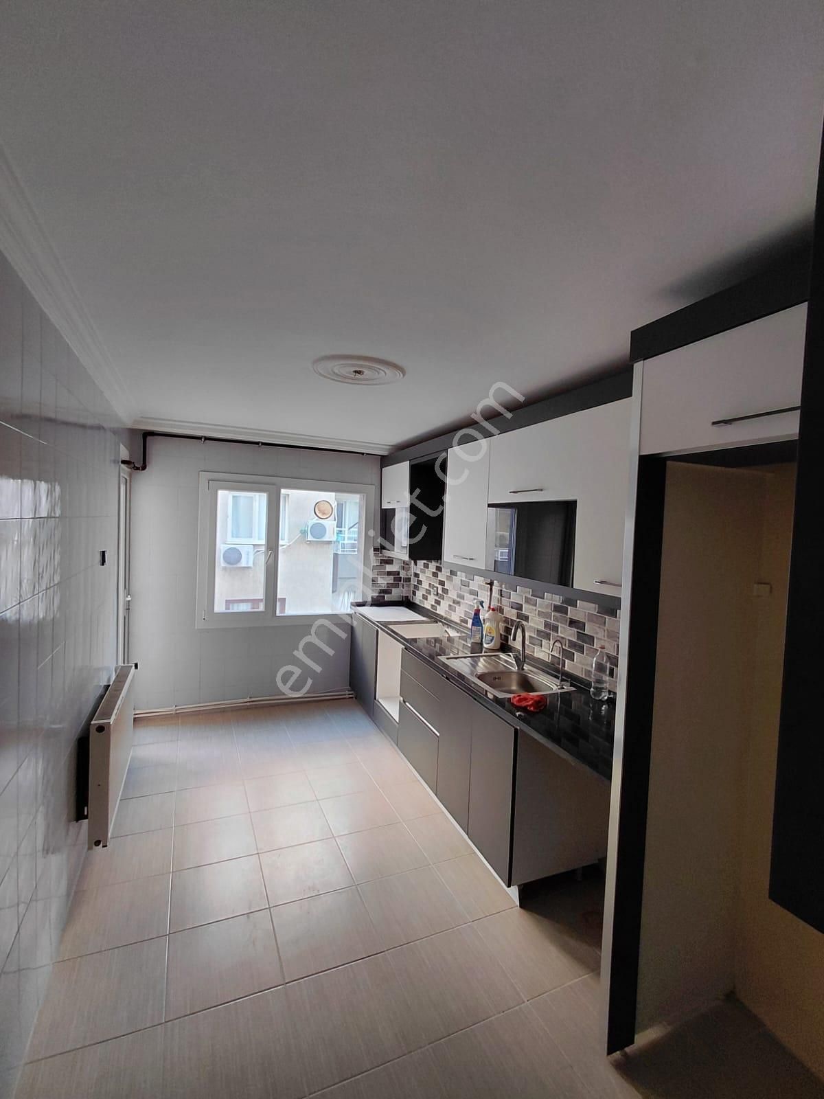 Zaimağa Caddesi Park Manzarali 3+1 170 M2 Doğalgazlı - Görsel 4