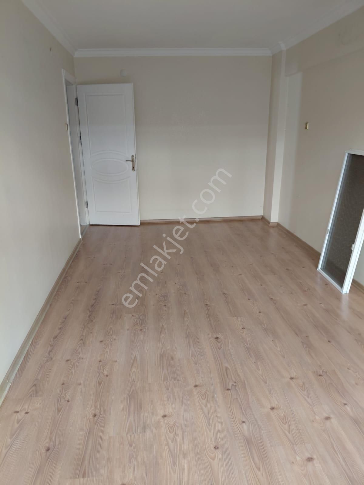 Zaimağa Caddesi Park Manzarali 3+1 170 M2 Doğalgazlı - Görsel 32