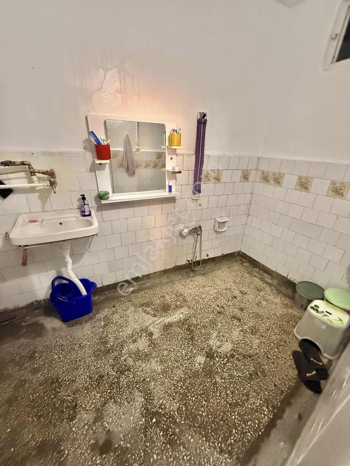 Acilll Satılık Daire Muradiye Mahallesi 3+1 160m2 Temiz Daire - Görsel 8