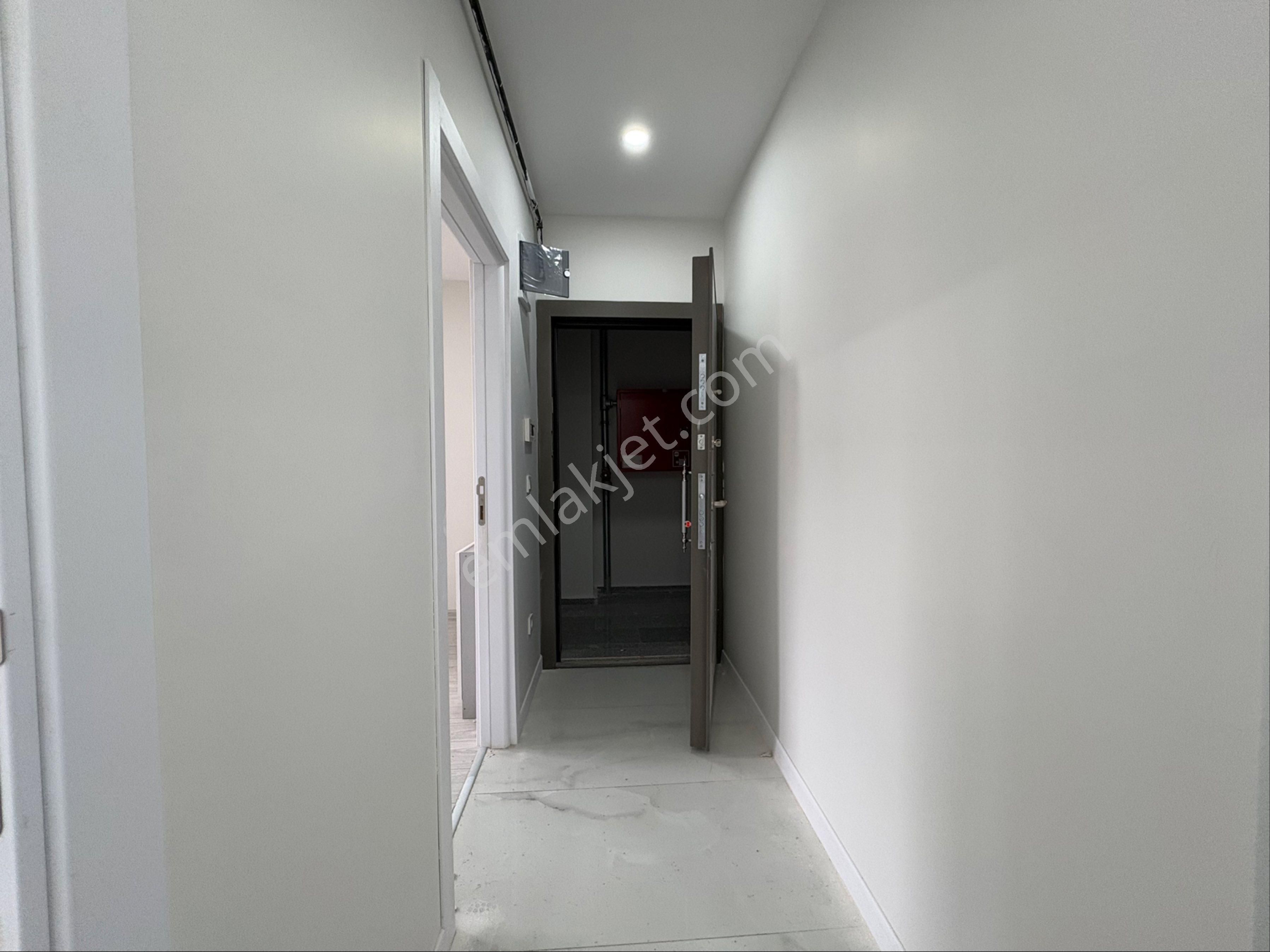 Oben Gayrimenkul'den Şemsettin Günaltay Cad. Üzeri 2+1 70 M² Net - Görsel 25