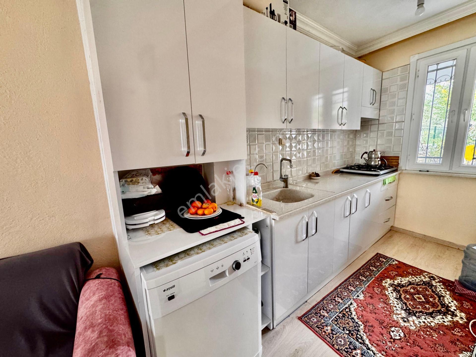 ▓karabuluttan▓güre'de Doğa Manzaralı & Emsalsiz Bahçeli Satılık Müstakil - Görsel 13