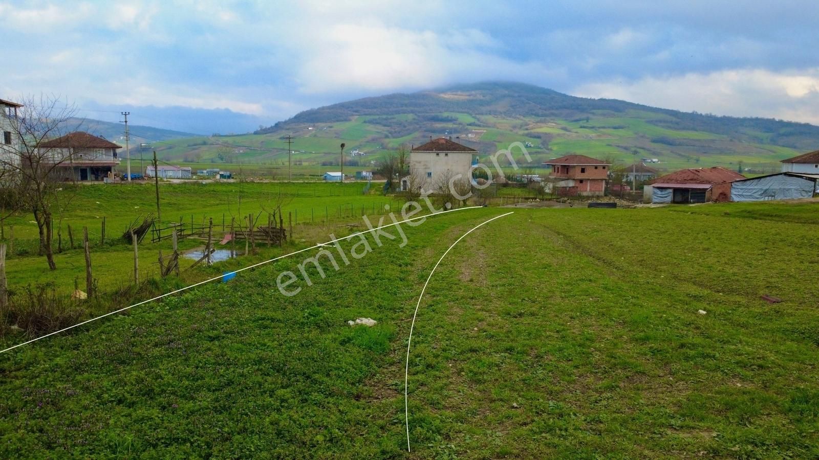Acil Acil Derince Karagöllü Mahallesi Köy İçi Satılık Tarla - Görsel 13