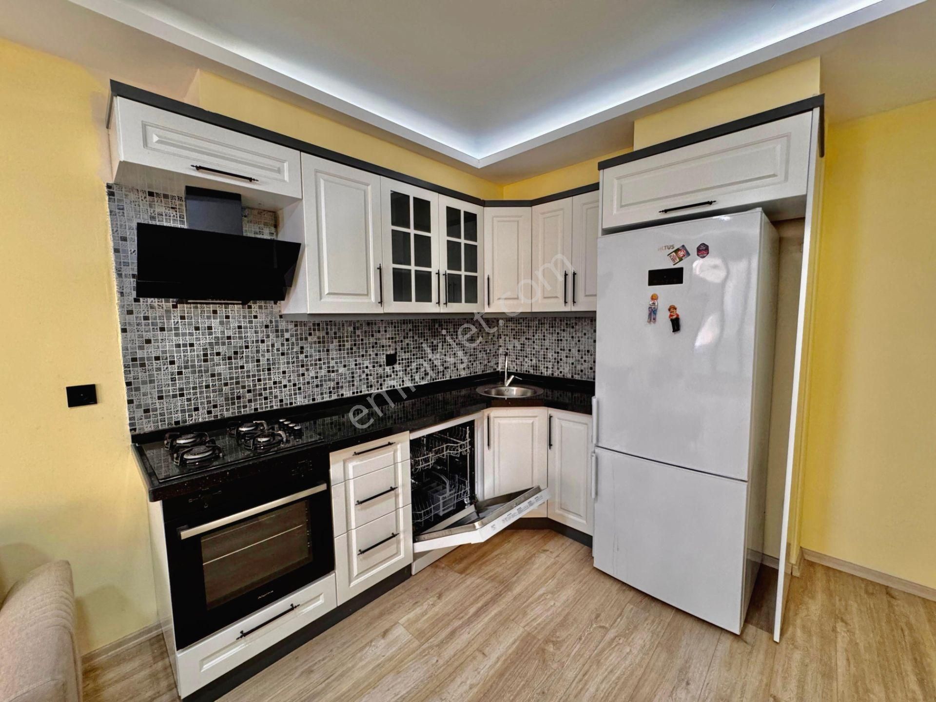 ▓zeytinli Gayrimenkul'den Ultralüx Tasarım & 4 Yaşında 1+1 Satılık Daire - Görsel 11