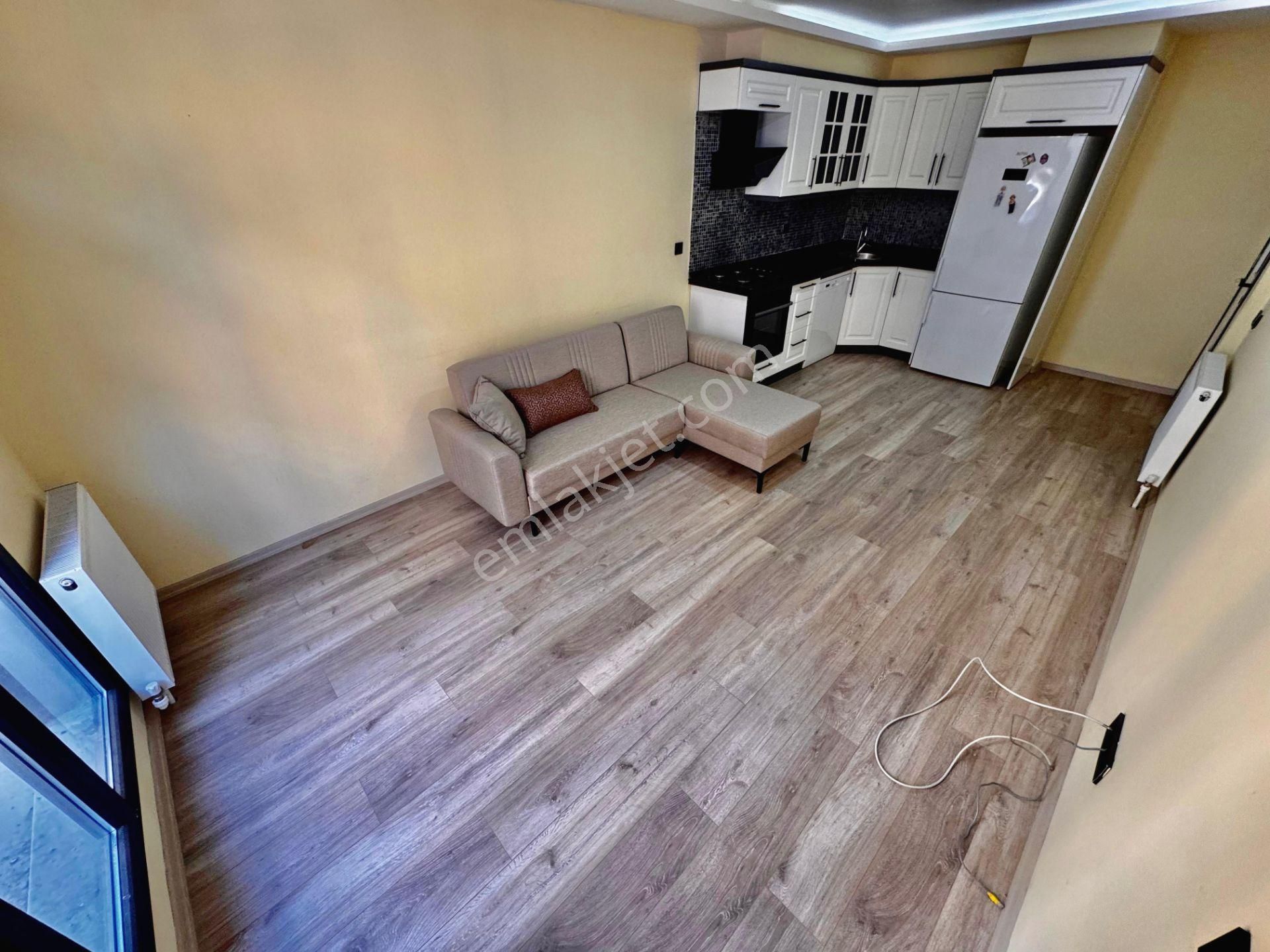 ▓zeytinli Gayrimenkul'den Ultralüx Tasarım & 4 Yaşında 1+1 Satılık Daire - Görsel 14