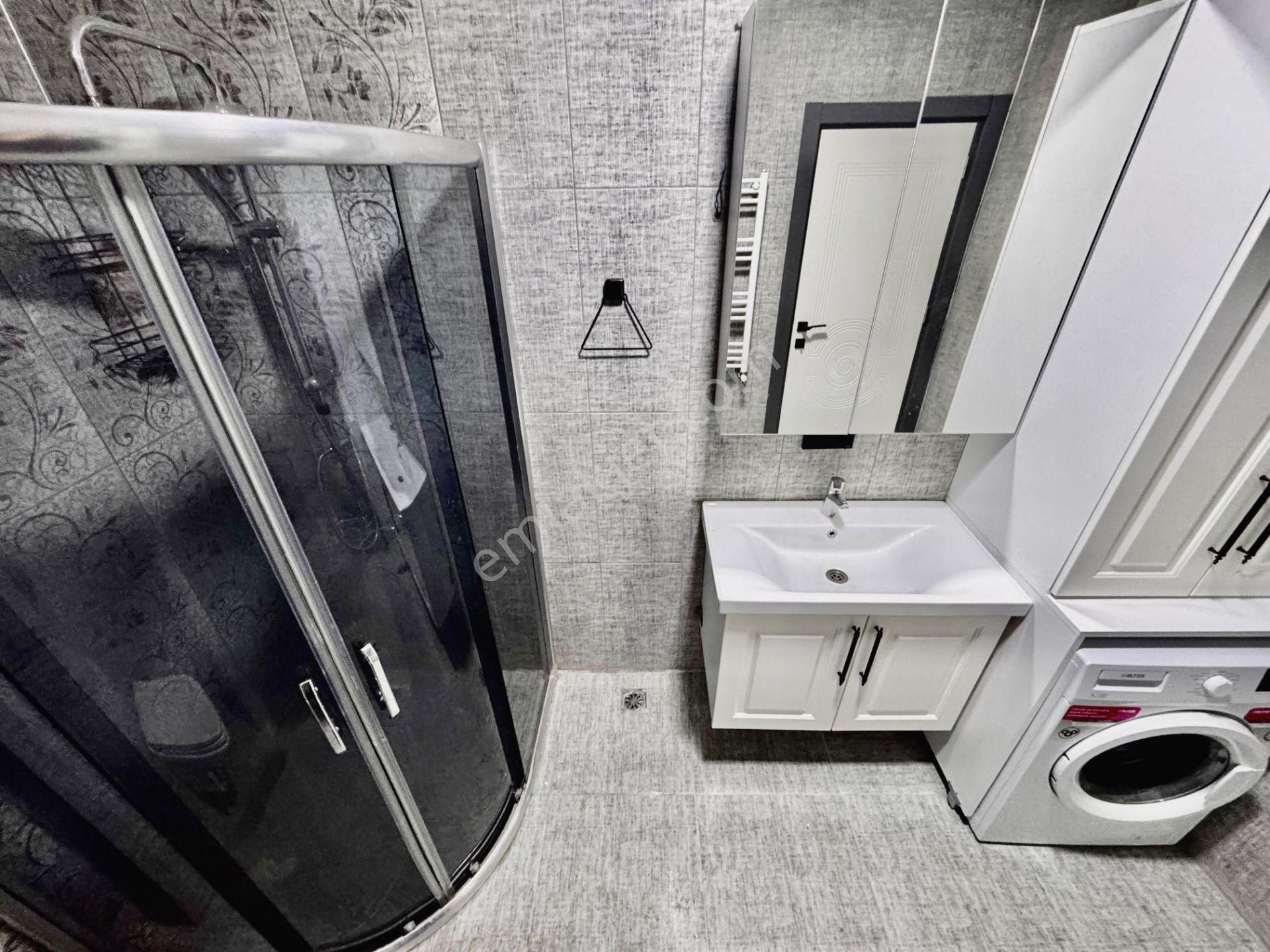 ▓zeytinli Gayrimenkul'den Ultralüx Tasarım & 4 Yaşında 1+1 Satılık Daire - Görsel 26