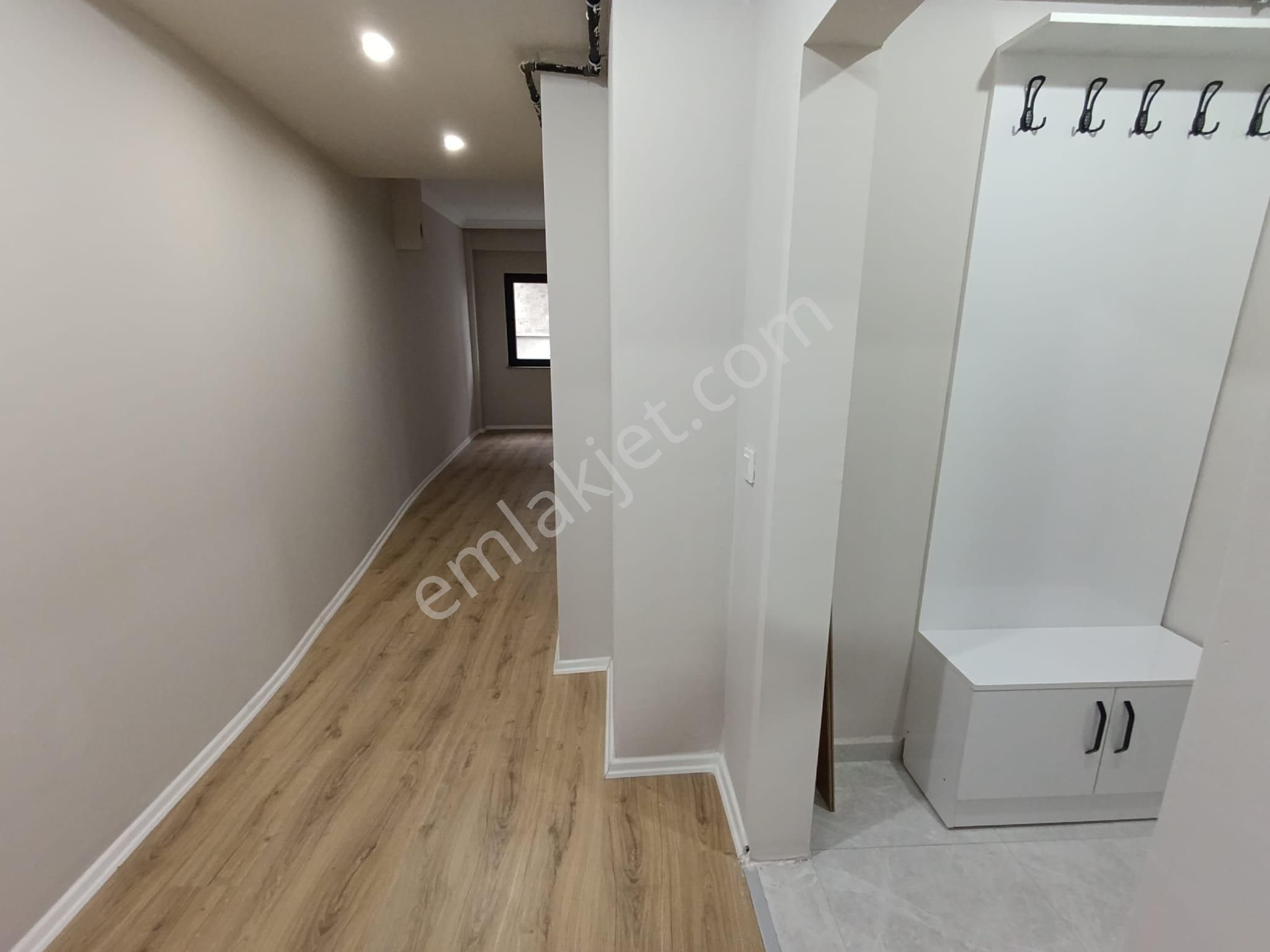 Balıkesir Altıeylül Sütlüce Mah.demirdağ Emlak Tan Satılık Sıfır 2+0 Daire.