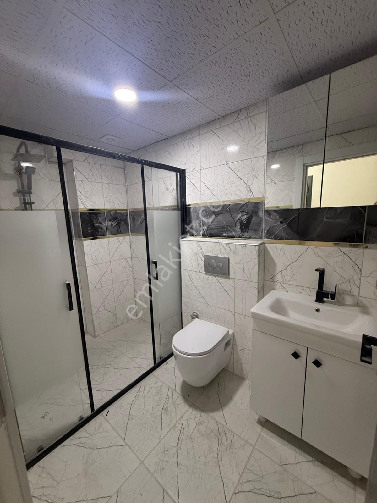 Elmas Gayrimenkulden 71 Evlerde Satılık 1+1 - Görsel 7