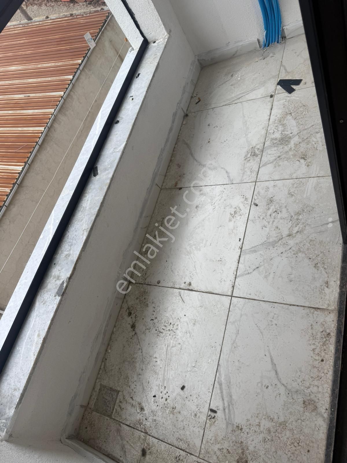 Elmas Gayrimenkulden 71 Evlerde Satılık 1+1 - Görsel 5