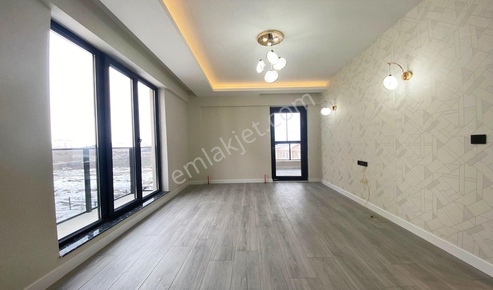 Vadi'den Modern Tasarım-üst Düzey Konfor-sıfır 3+1 Daire ! - Görsel 13