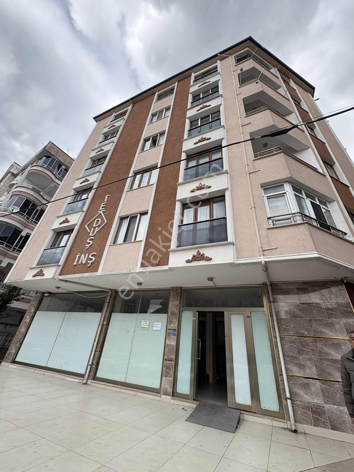 Çerkezköy Devlet Hastanesi Yakınında Satılık 3+1 Daire