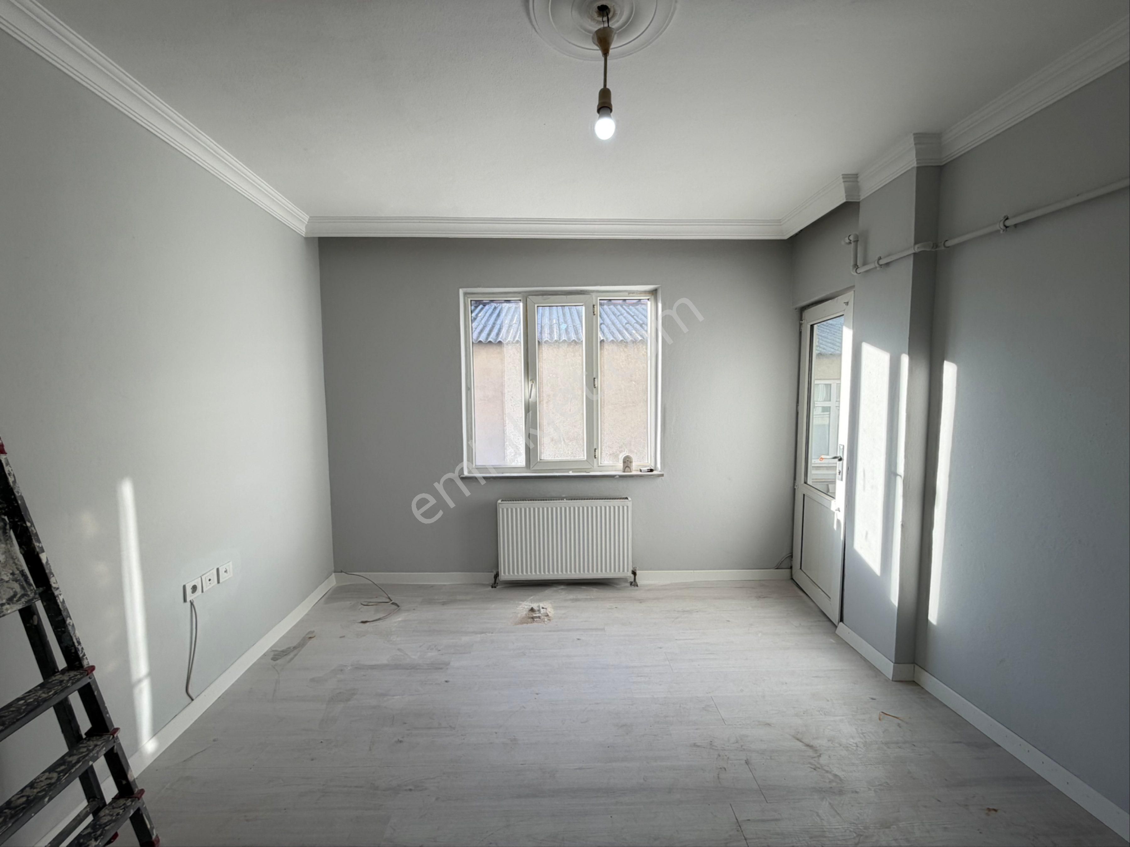 Şeyhsinanda 2+1 Arakat Masrafsız Satılık Daire