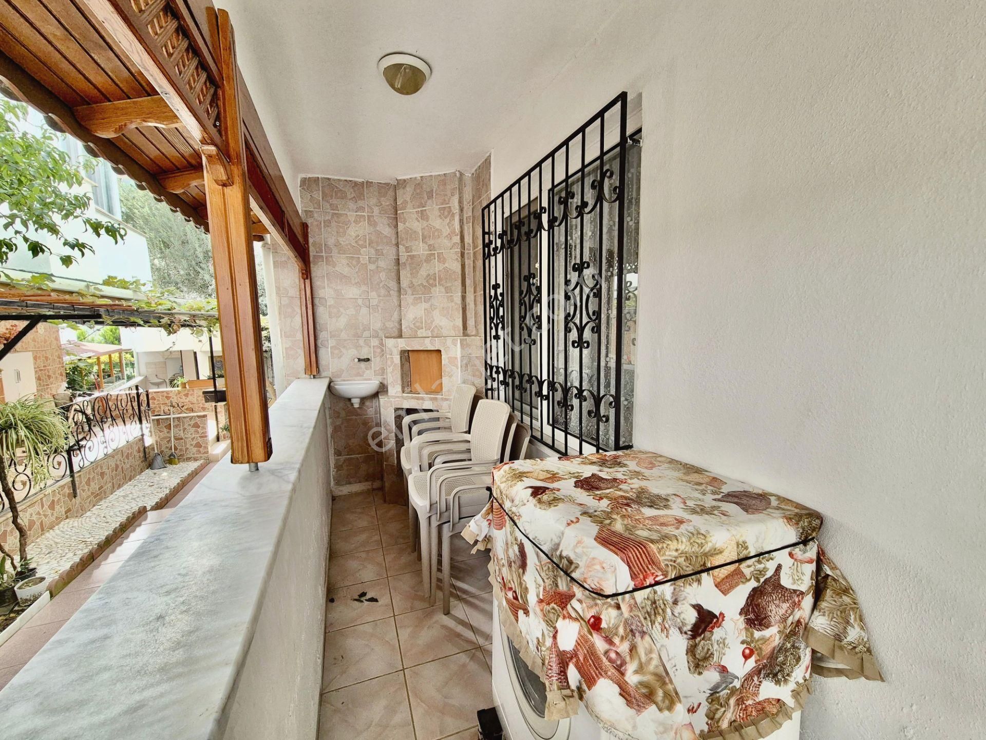 ▓zeytinli Gayrimenkul'den Deniz Manzaralı & Bahçeli 4+1 Satılık Villa - Görsel 27