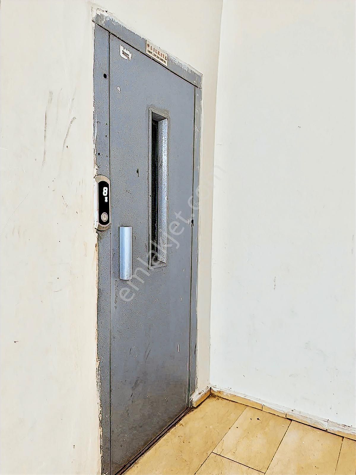 Sakarya Caddesinde Asansörlü Ve Doğalgazlı 3+1 Bakımlı Daire!!! - Görsel 14