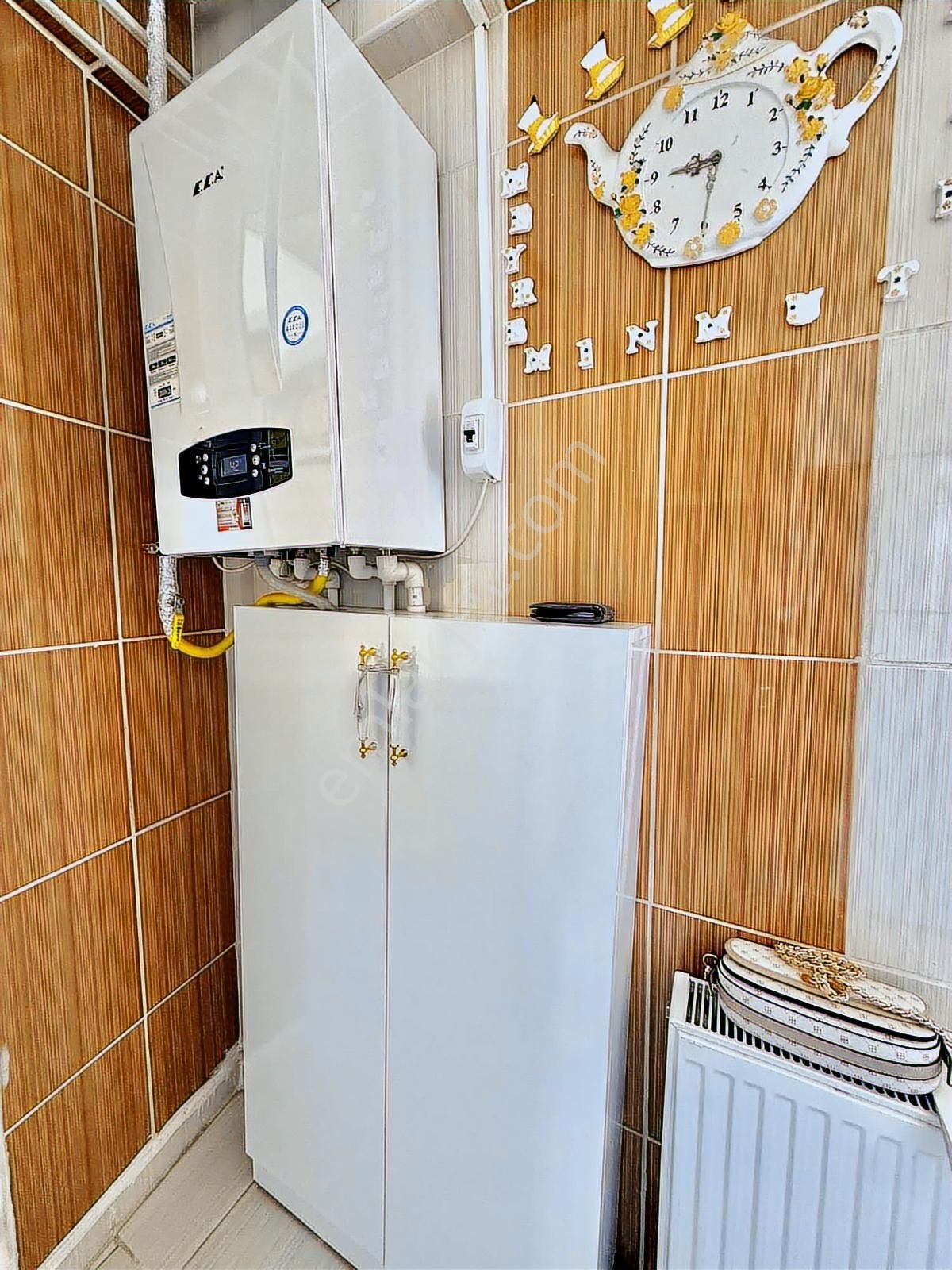 Sakarya Caddesinde Asansörlü Ve Doğalgazlı 3+1 Bakımlı Daire!!! - Görsel 7