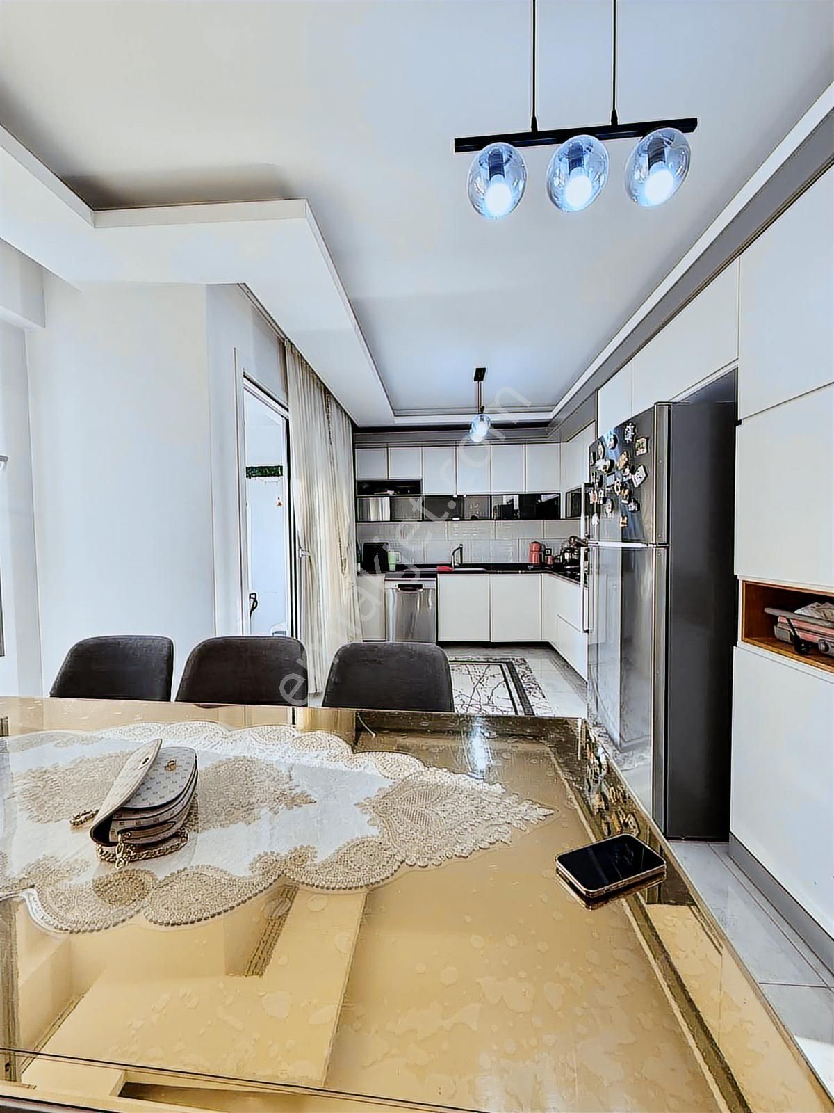 Winstown Civarı 3,5+1 Arakat Yerden Isıtmalı 3 Yaşında Lüx Daire - Görsel 24